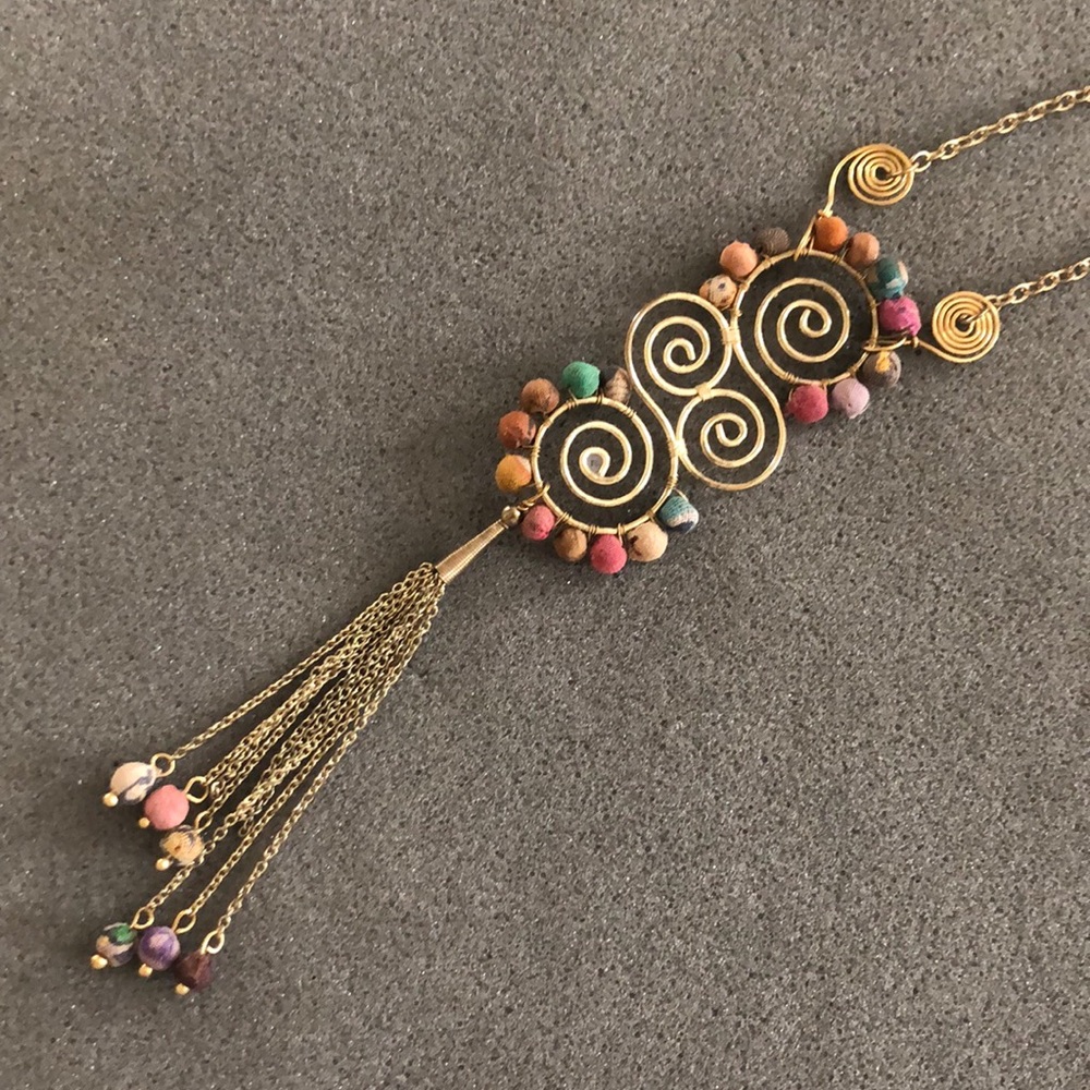 Unique Gold Beaded Necklace